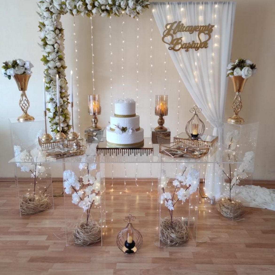 Nişan Masası Nasıl Hazırlanır? Şık ve Uygun Fikirler