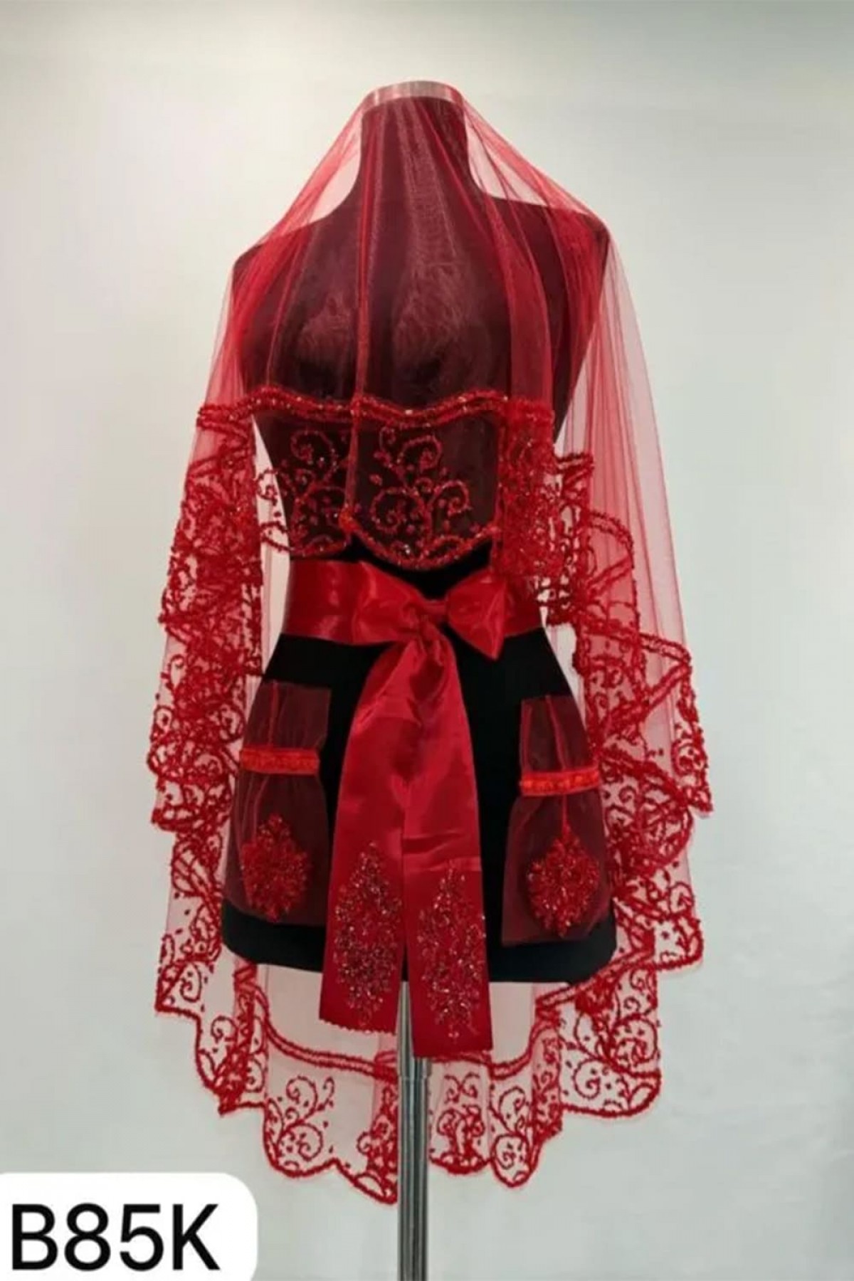 B85 Kırmızı Duvak Yüz Örtüsü 3’lü Takım