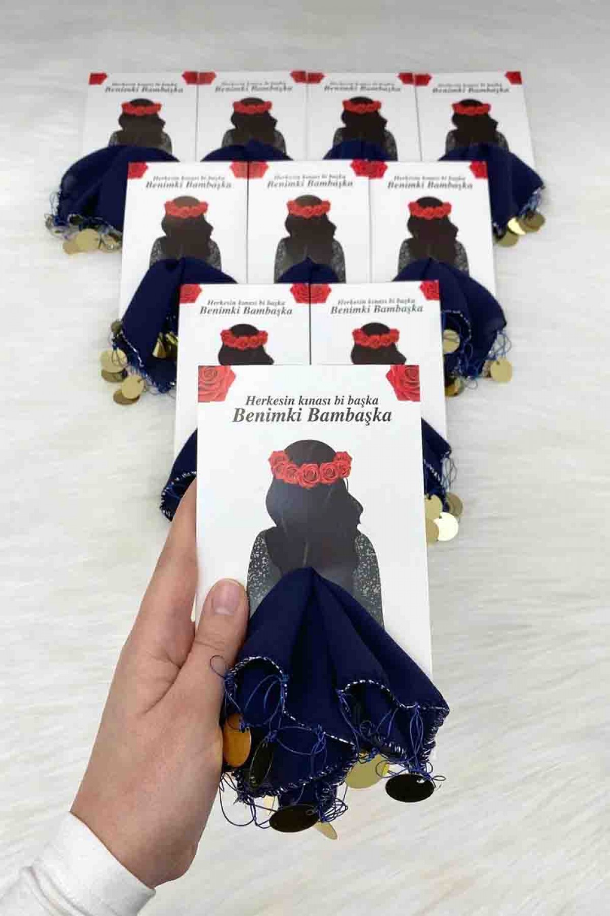 Kartlı Halay Mendili 10’lu 8 Renk Kartlı Halay Mendili 10’lu 8 Renk