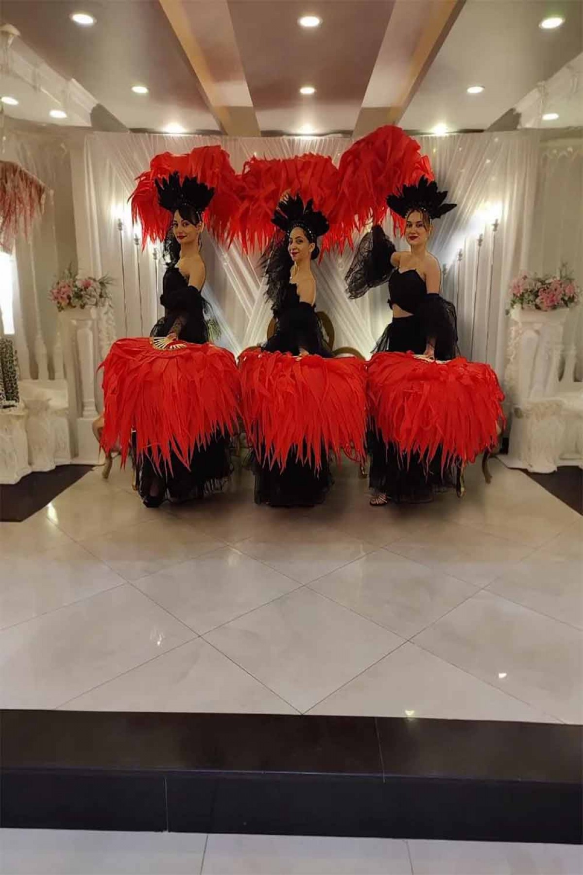 Tela Kumaş Lüks Saçaklı Yelpaze 140 Cm Kırmızı