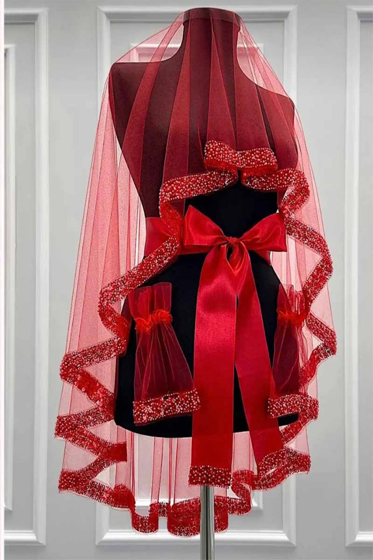 Kırmızı Kemer Taşlı Duvak Takım