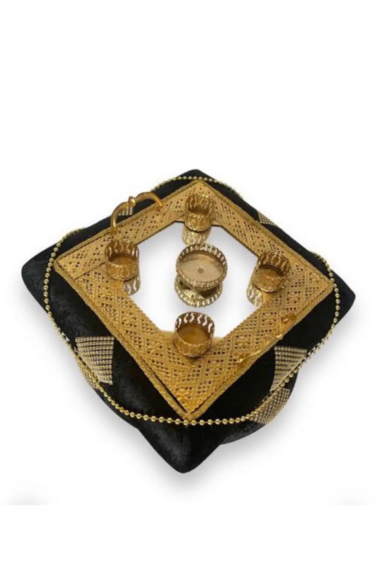 Kubbeli Üç Katlı Kırmızı Lüks Sepet Takımı Kubbeli Üç Katlı Kırmızı Lüks Sepet Takımı