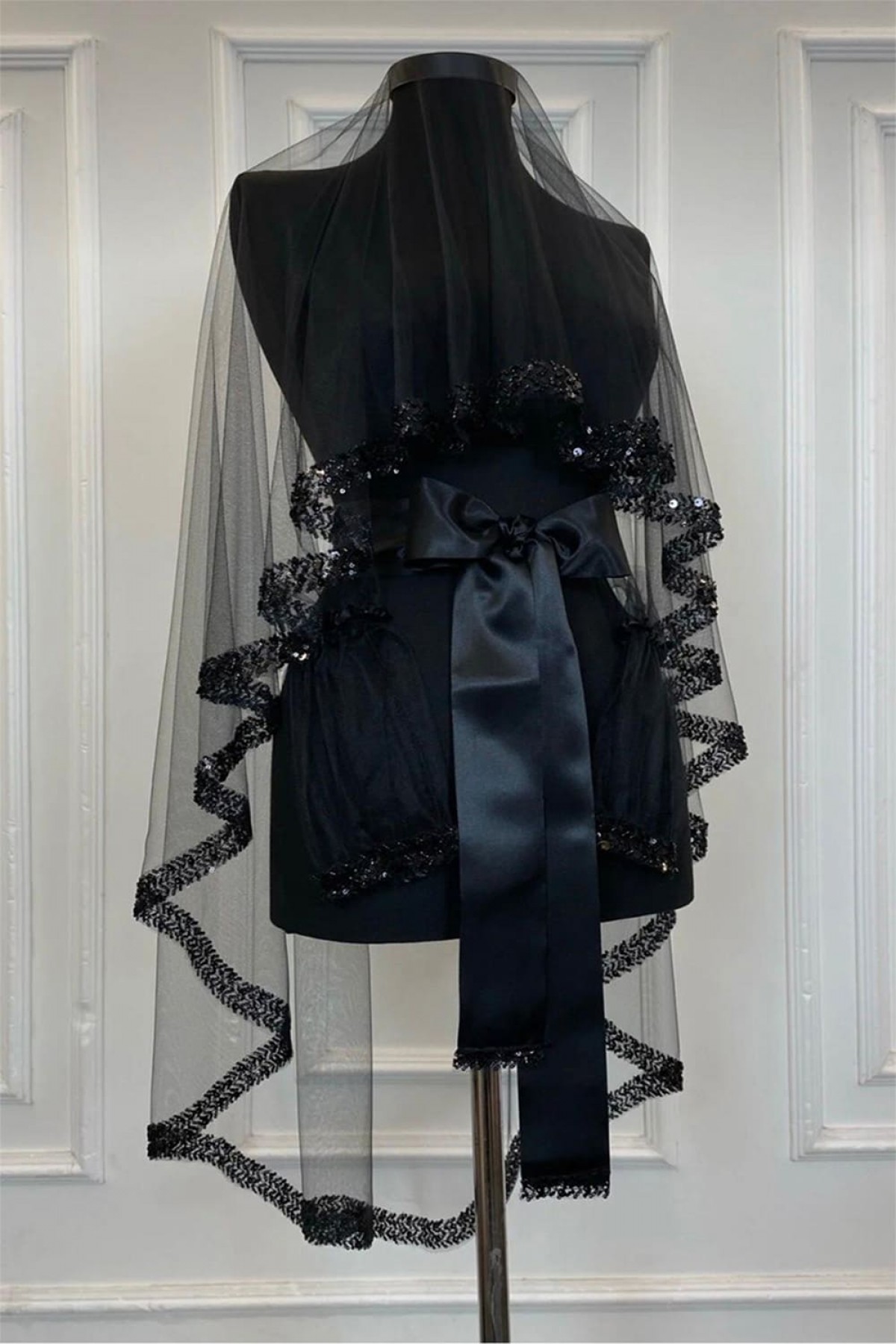 Siyah Pul Payetli Boncuklu Model Duvak 3’lü Set Siyah Pul Payetli Boncuklu Model Duvak 3’lü Set